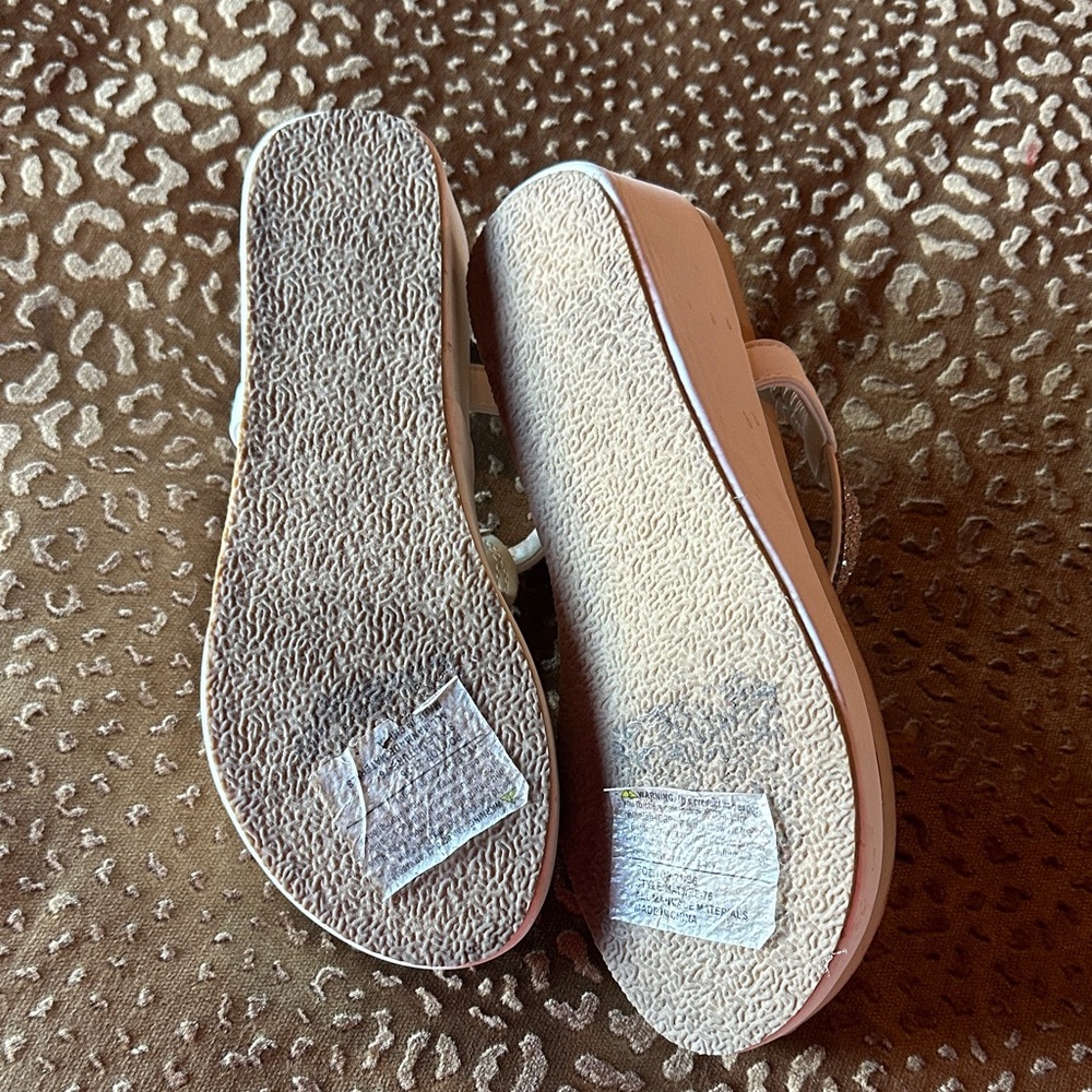Elegant Rhinestone Sandals - White - Picture 3 of 4